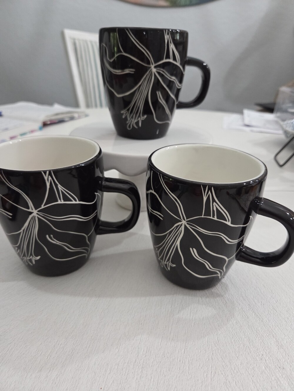 Set Of 3 Laurie Gates Antilles Ceramic Mugs